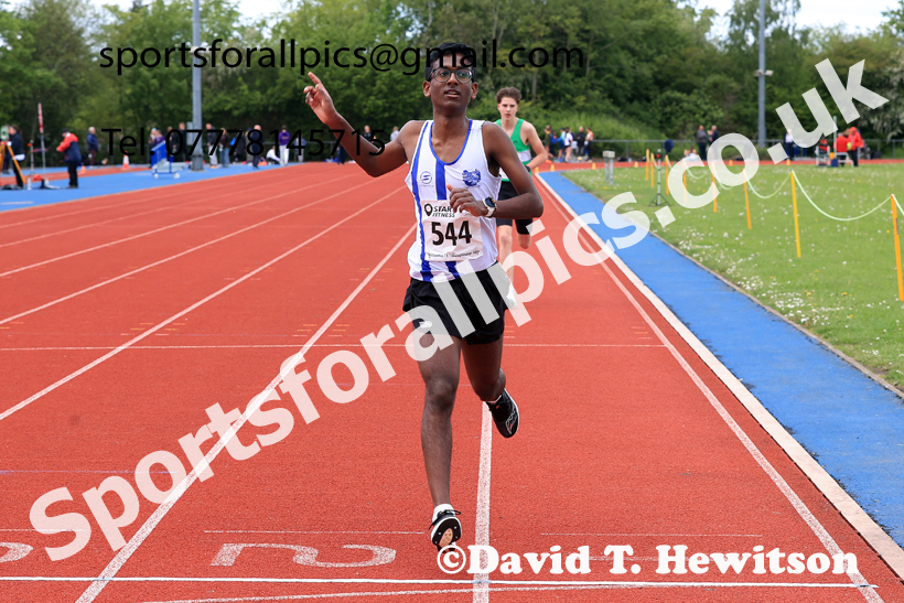 3000 metres, 2026 North Eastern Track and Field Champs, Shildon, County Durham. Photo: David T. Hewitson/Sports for All Pics